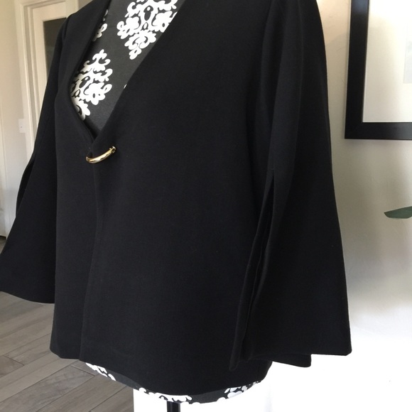 WISH Australian Label Black Olay Jacket Capelet Split Sleeves Size USA 6 AUS 10 - Picture 3 of 12